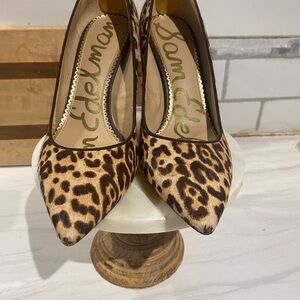 Sam Edelman Leopard Cow Hair Stiletto Pumps Size 8, Like New